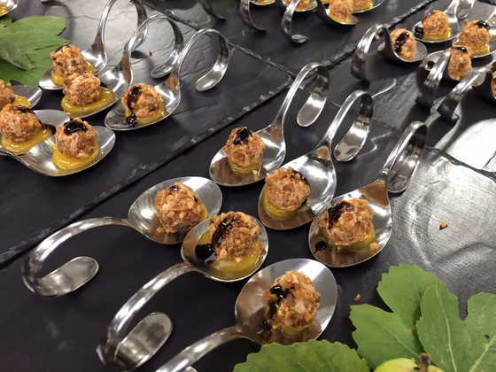 Bombón de foie con mango al Pedro Ximénez